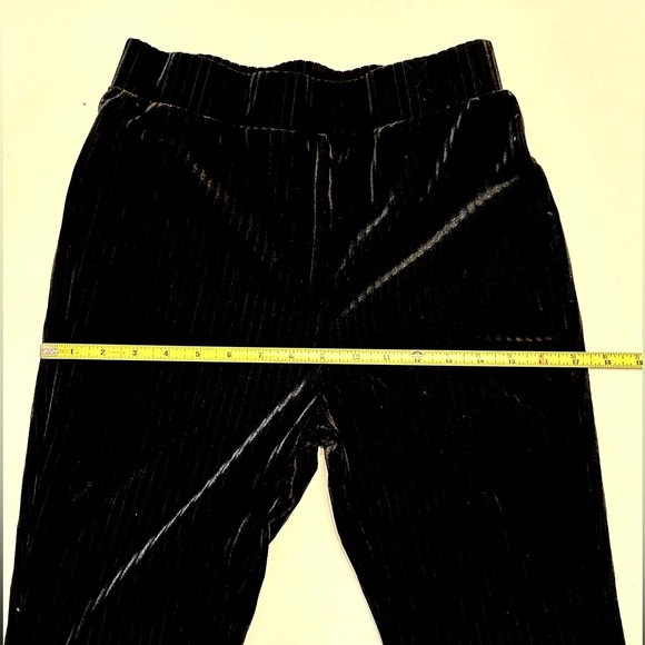 Shein Pull On Velvet Ribbed Flare Pants Size L Holiday Dress Up Slacks - Picture 4 of 6